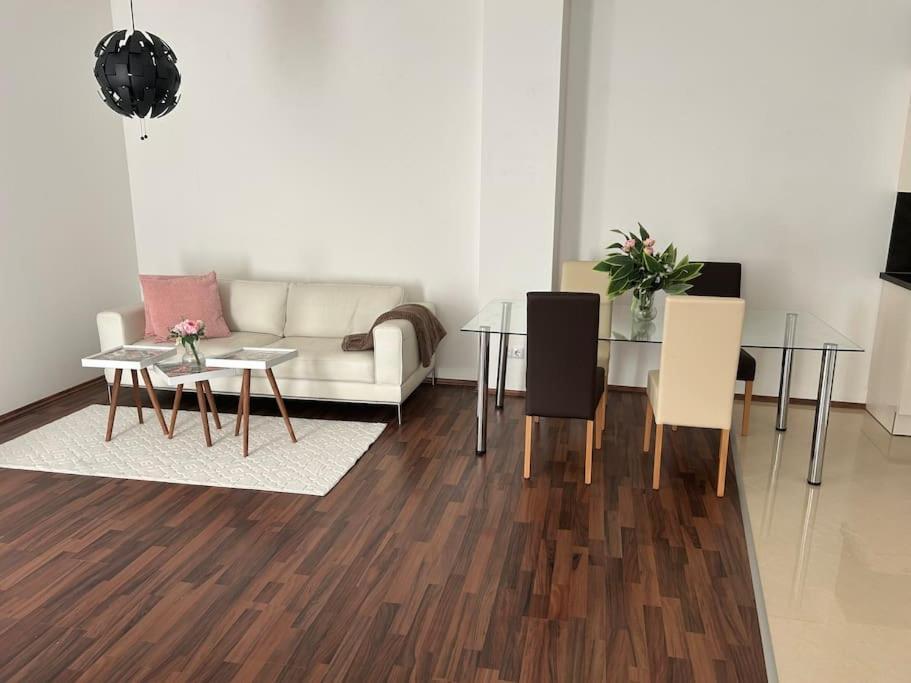 Apartment Merkur Wiedeń Zewnętrze zdjęcie